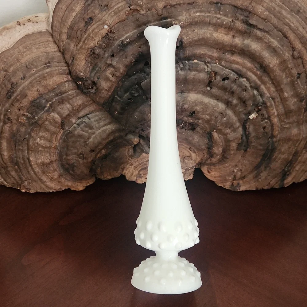 Vintage Fenton Hobnail Milkglass Footed Swung Bud Pedestal Vase 9